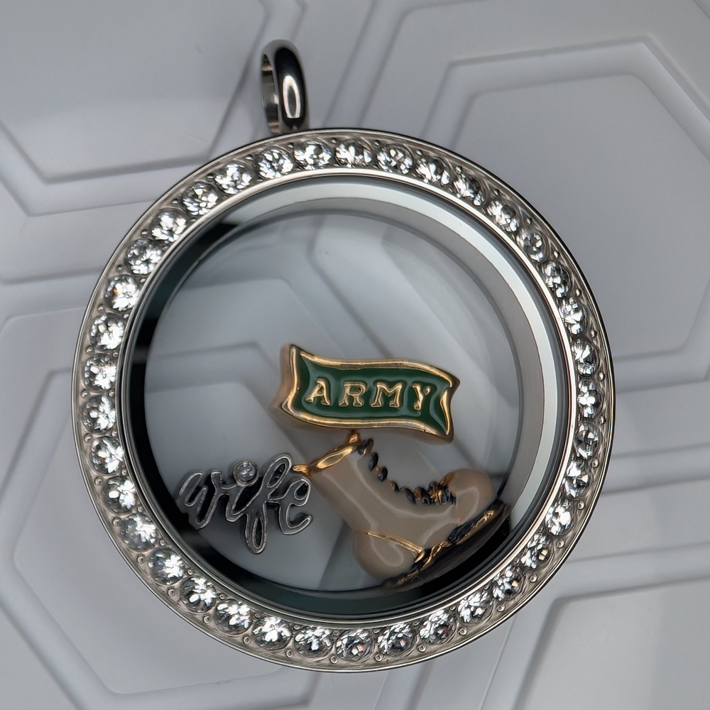 Origami Owl Silver and Green Locket Necklace